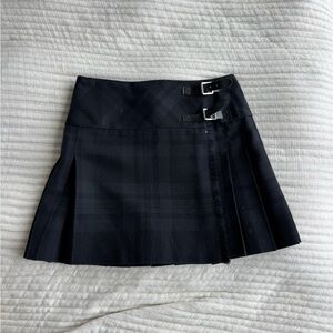 Highland Store Women’s Wool Mini Hip Kilt in Black Spirit Tartan